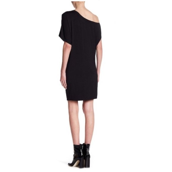 M - Kendall & Kylie One Shoulder Black Dress - Picture 3 of 4
